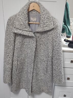 LOFT Gray Teddy Bouclé Jacket with Zipper